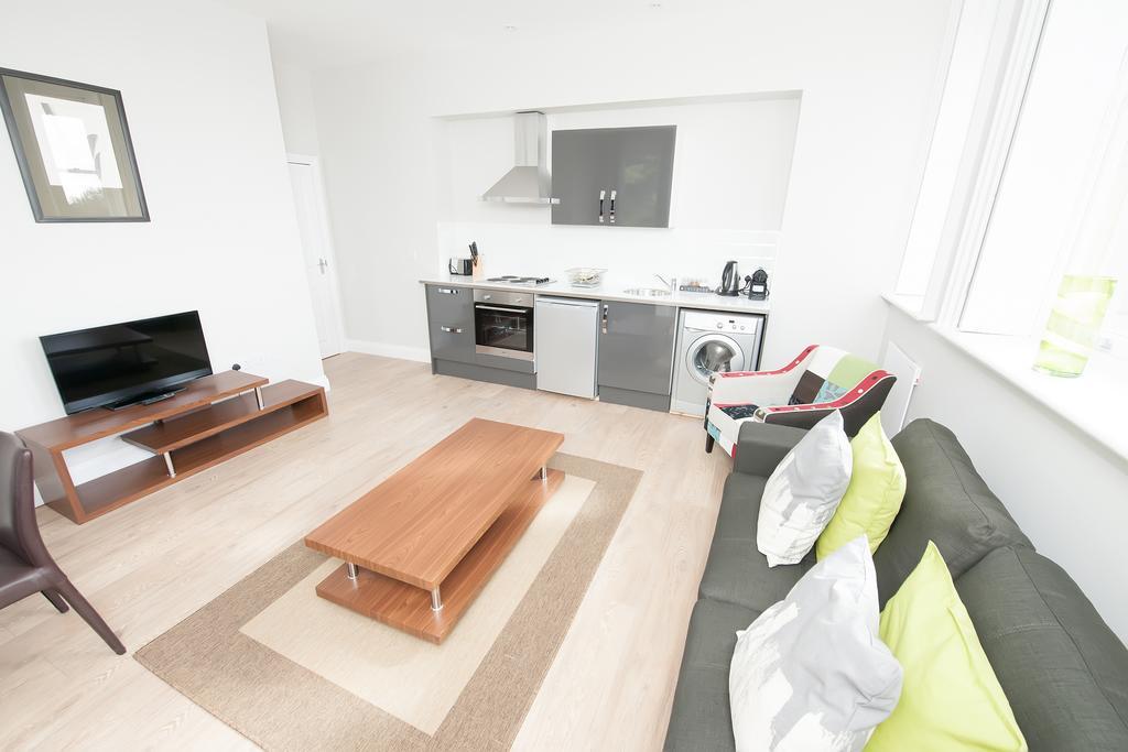 Coldeast Mansion Apartment เซาธ์แธมป์ตัน ภายนอก รูปภาพ