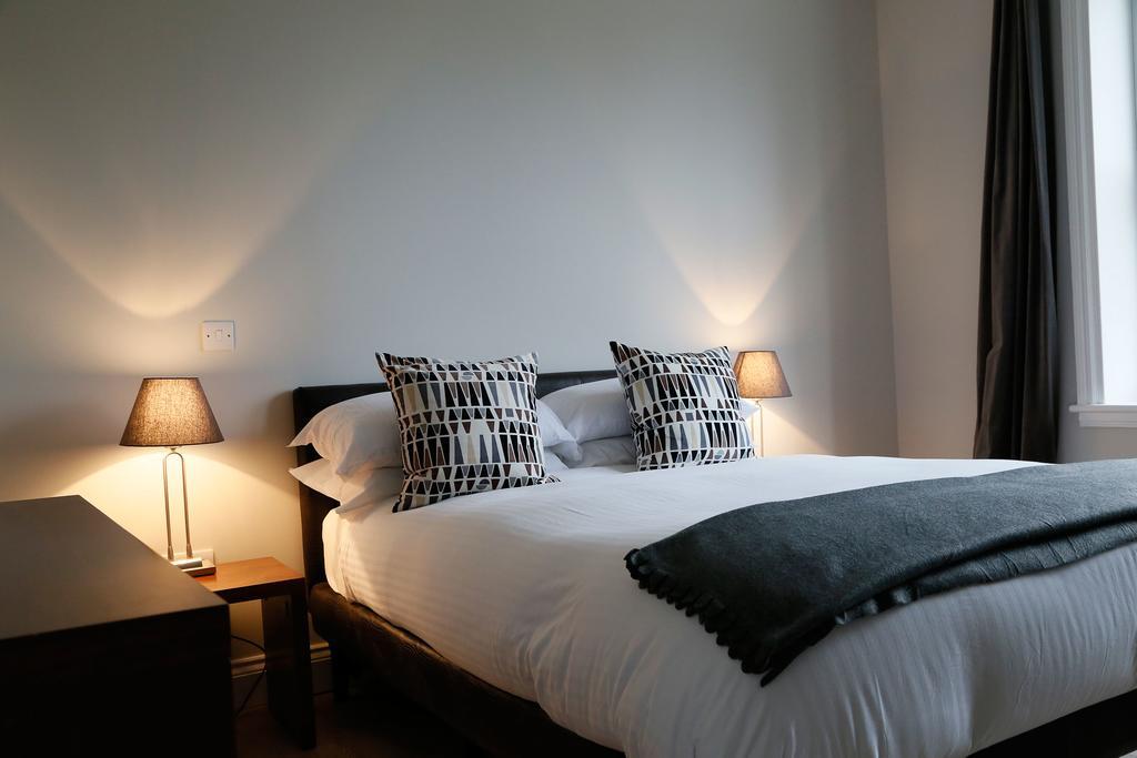 Coldeast Mansion Apartment เซาธ์แธมป์ตัน ภายนอก รูปภาพ